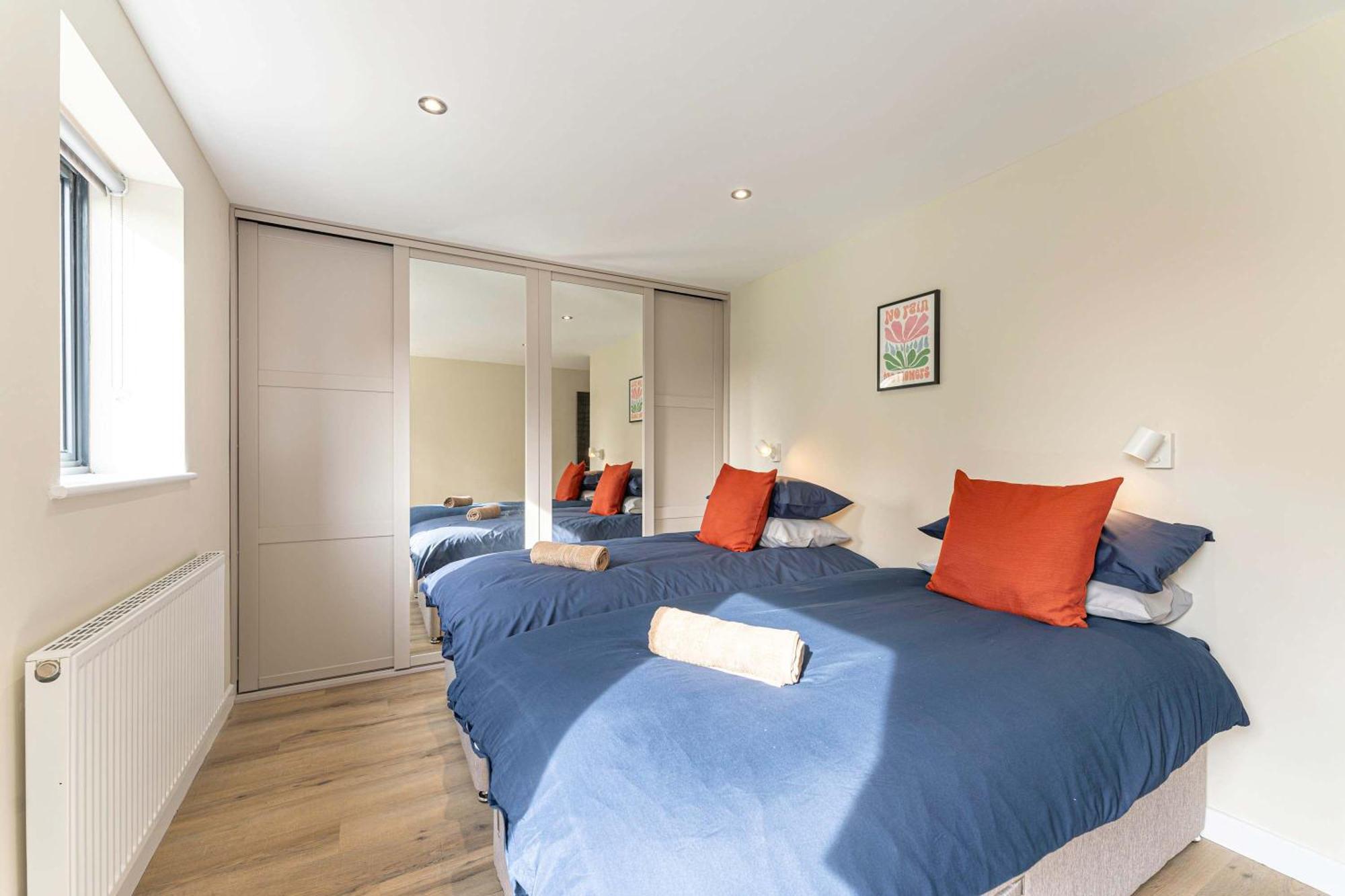 Stylish 2 Bedroom Apartments In Derby Extérieur photo